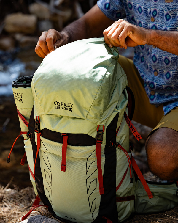 Crazy Creek Hex 2.0™ x Osprey Talon™ 33