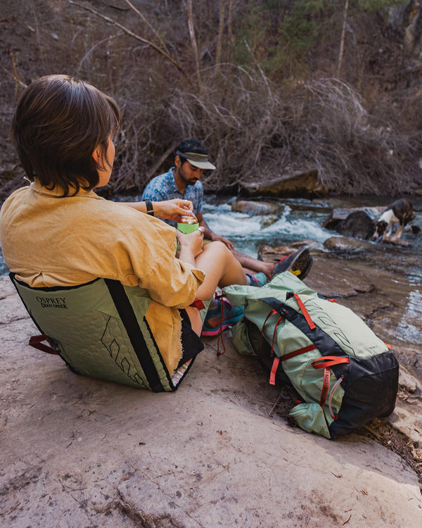 Crazy Creek Hex 2.0™ x Osprey Talon™ 33